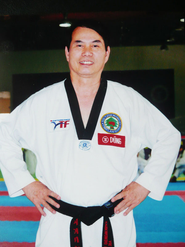 Võ sư Nguyễn Đặng Dũng.