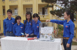 Chương trình “Mở rộng vòng tay - kết nối yêu thương”