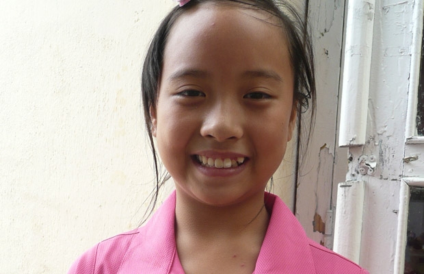 VĐV Trần Thị Hoàng Anh - HC vàng nhi đồng giải Vô địch Bóng bàn Thiếu niên Nhi đồng toàn quốc 2010.
