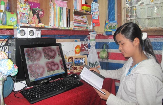 Gánh hàng rong vươn tới Sao Tháng Giêng