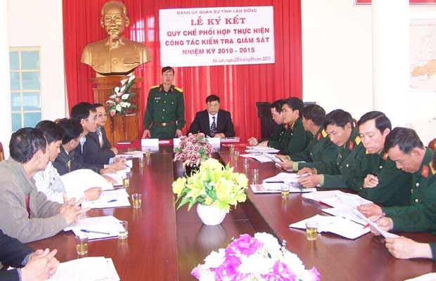 Phối hợp thực hiện công tác kiểm, tra giám sát nhiệm kỳ 2011 - 2015