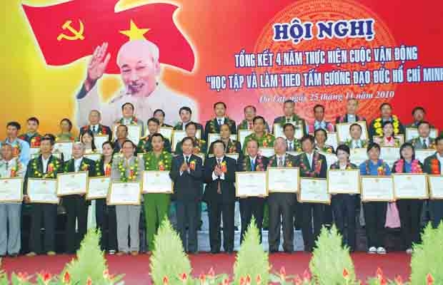 Tăng cường đưa quy chế dân chủ ở cơ sở vào cuộc sống - yêu cầu, động lực và sức mạnh của quá trình phát triển