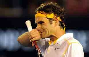 Federer bất ngờ bị loại, Na Li làm nên lịch sử