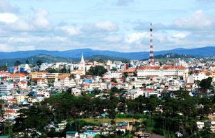 Phát triển kinh tế phải gắn với quốc phòng, an ninh