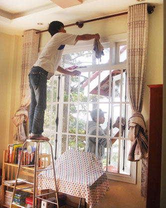 Công ty vệ sinh chuyên nghiệp: Nhà sạch - ai sạch