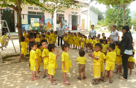 Nhà trẻ tình thương ở Đạ Ploa