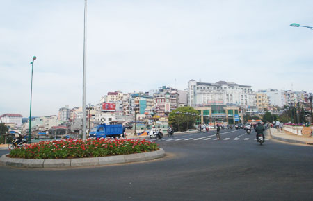 Cầu Ông Đạo mới. Ảnh tư liệu