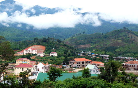 Thực hiện nghị quyết 30a của Chính phủ trong vùng dân tộc thiểu số, vùng đặc biệt khó khăn