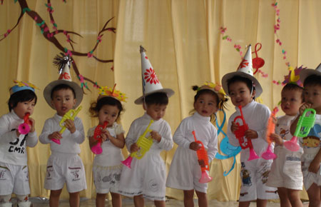 10 năm triển khai chiến lược phòng chống suy dinh dưỡng trẻ em