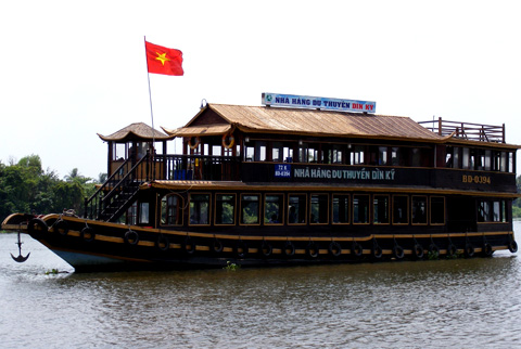 Tìm thấy 16 thi thể từ xác tàu Dìn Ký