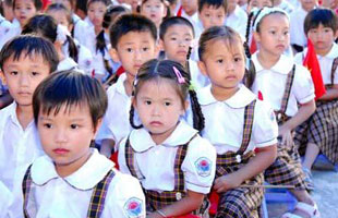 Mệt nhoài cho con vào lớp 1