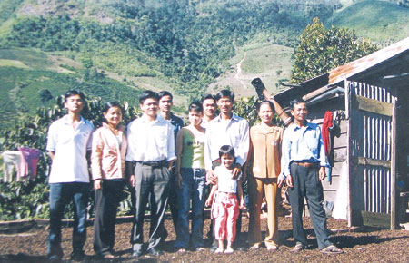 Xóm Ba Cây Nhang