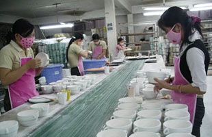 Hỗ trợ tối thiểu 250.000 đồng cho lao động thu nhập dưới 2,2 triệu đồng/tháng