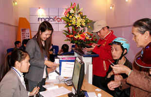 Mobifone khuyến mãi gọi dưới 10 phút không mất tiền