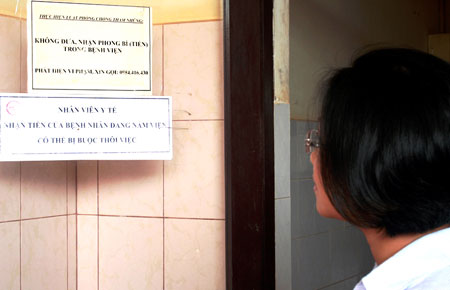 “Mua” an tâm, “bán” y đức