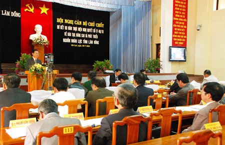 Hội nghị sơ kết 3 năm thực hiện Nghị quyết 17 của Tỉnh ủy