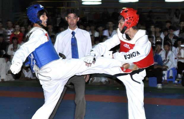 180 vận động viên tham dự giải Taekwondo các CLB năm 2011