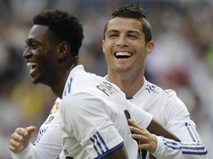 Adebayor đã tìm được bến đỗ mới cho tương lai