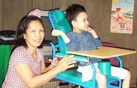 Điểm tựa cho nạn nhân chất độc da cam