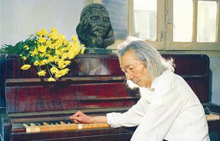 Chàng Trương Chi của những bản tình ca và hùng ca
