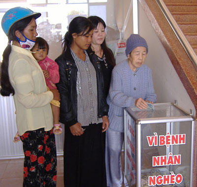 Làm nhiều việc thiện
