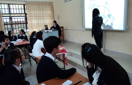 Hoàn thành xuất sắc những tiêu chí mới trong giáo dục