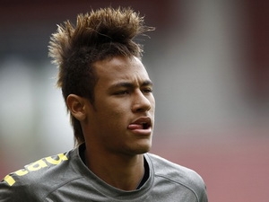 Neymar cập bến Barcelona với giá 60 triệu euro?