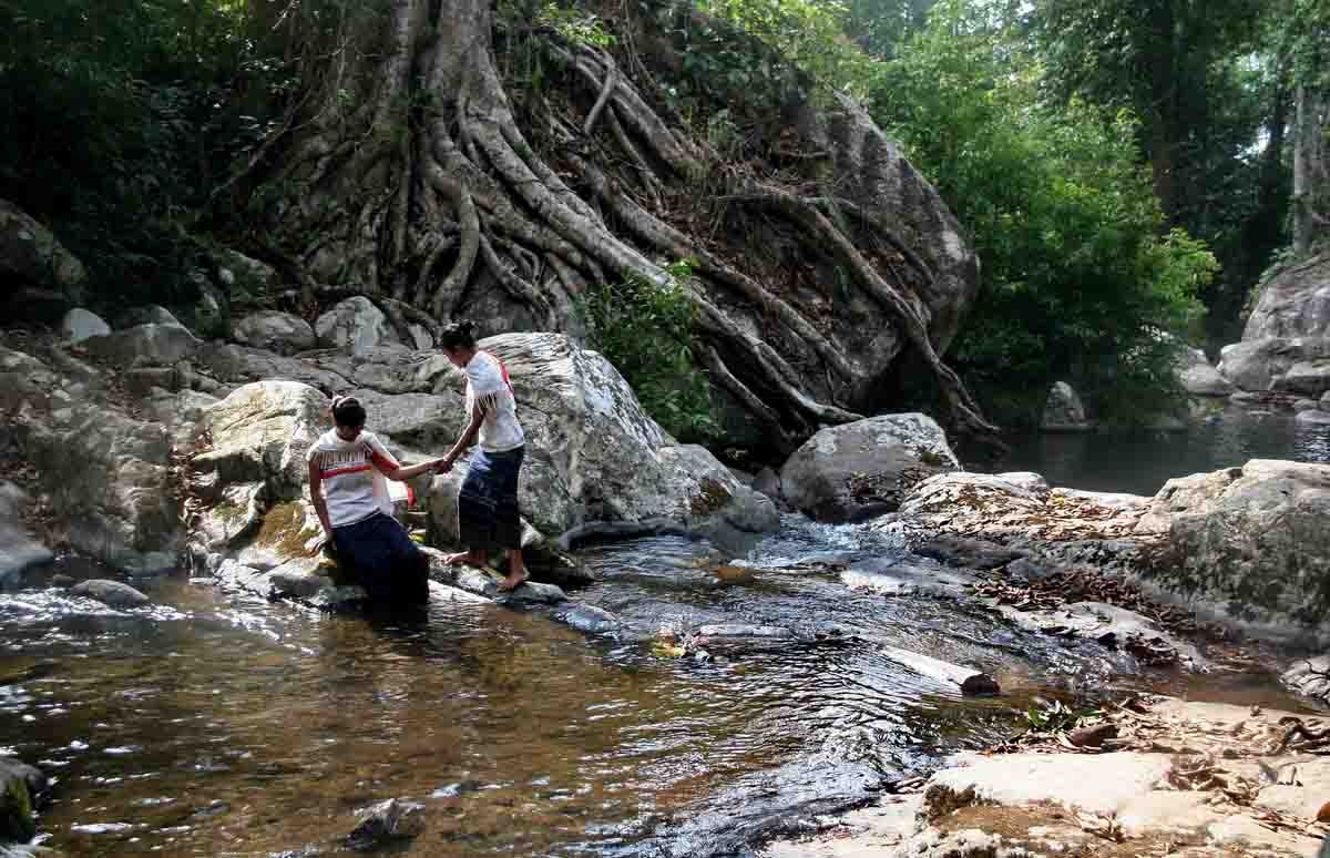 Khám phá Thác nước kêu ở Đơn Dương