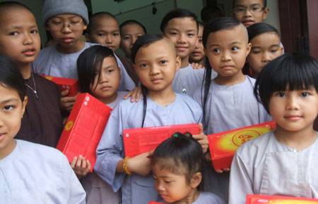 Cơ sở cô nhi Lục Hòa  - mái ấm của trẻ mồ côi