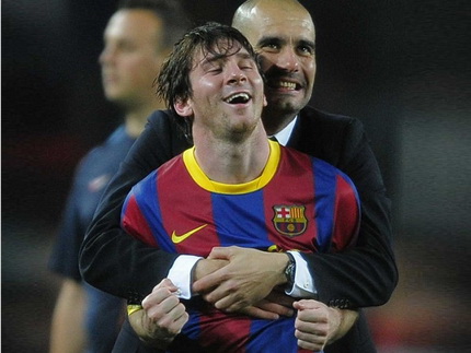 HLV Guardiola: &quot;Messi ghi 235 bàn, tôi sẽ ra đi&quot;