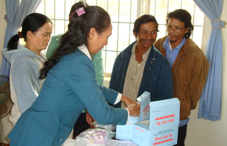 Khi nam nông dân vào cuộc