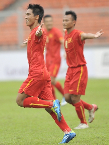 U23 Việt Nam lội ngược dòng nhấn chìm U23 Philippines