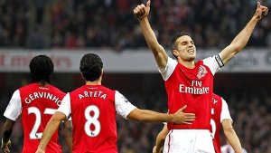 Arsenal, Chelsea cùng nhau chiến thắng