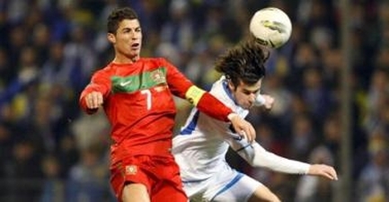 Bồ Đào Nha – Bosnia: Ai lên “tàu” muộn?