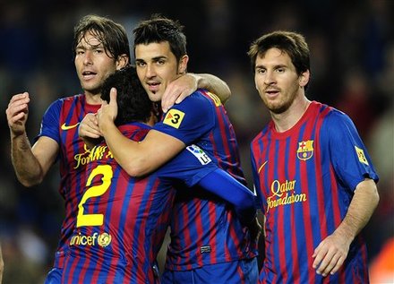 Barcelona và Real Madrid cùng ca khúc khải hoàn