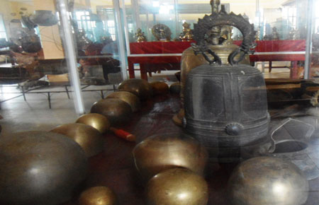 Cuộc sống Đà Lạt xưa qua bộ sưu tập đồ đồng