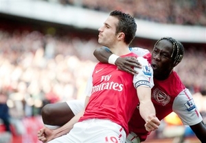 Arsenal ngược dòng thắng Tottenham 5-2