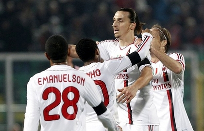 Milan thắng đậm Palermo, Juve rơi điểm tại Turin