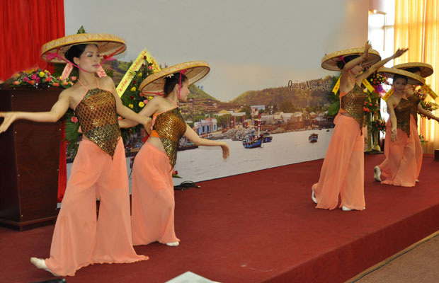 Lục bát Nguyễn Bảo Sinh