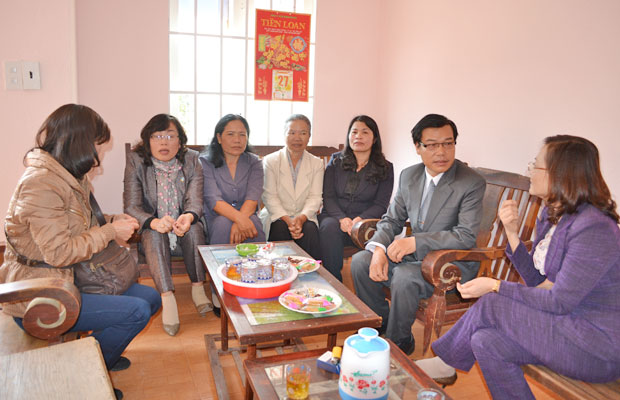 Trò chuyện cùng gia đình 