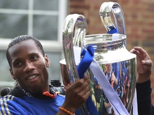 Drogba nghẹn ngào khi nói lời chia tay Chelsea