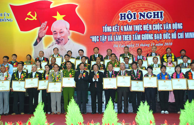 Đạ Huoai tiếp tục đẩy mạnh “Học tập, làm theo tấm gương đạo đức Hồ Chí Minh”