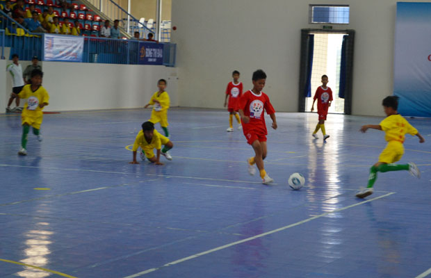Giải bóng đá thiếu nhi các Làng trẻ em SOS toàn quốc 2012
