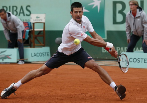 Djokovic xuất sắc vào bán kết Roland Garros 2012
