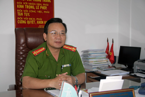 Phát huy truyền thống vẻ vang, phấn đấu ngày càng phục vụ nhân dân tốt hơn