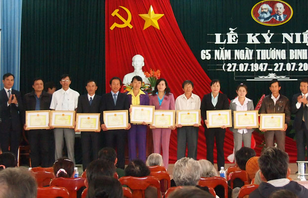 Sống lại khí phách anh hùng dân tộc