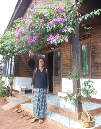 Về thăm quê hương “nữ chúa rừng xanh”