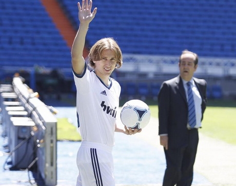 Luka Modric đã sẵn sàng cho trận Siêu kinh điển