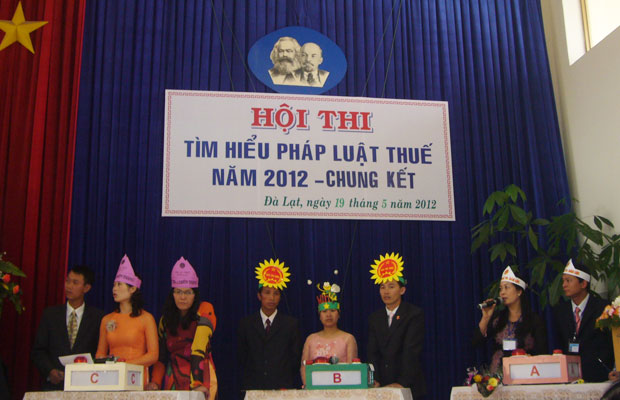 Trưởng thành cùng nhiệm vụ thu ngân sách