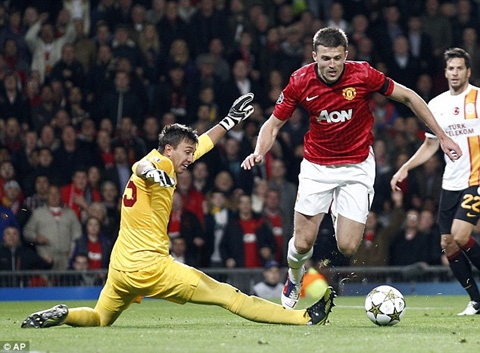 Man Utd ra quân với chiến thắng tối thiểu